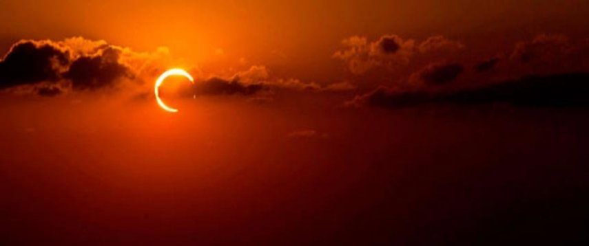 Солнечное затмение: лучшие фото и видео