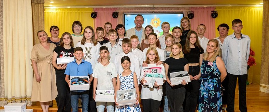 В честь Дня знаний "Евроопт" посетил детские дома и школы во всех уголках Беларуси
