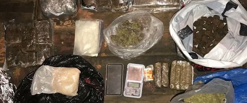 Правоохранители изъяли почти 5 кг наркотиков у дилеров из Минска и Мозыря