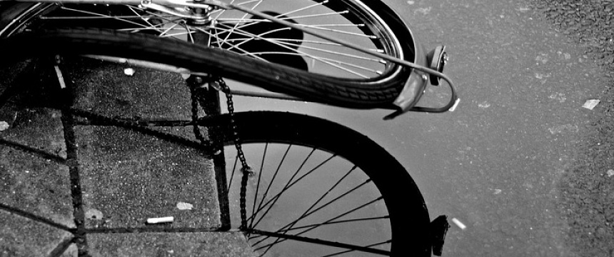 Юный велосипедист попал под колеса легковушки в Калинковичах