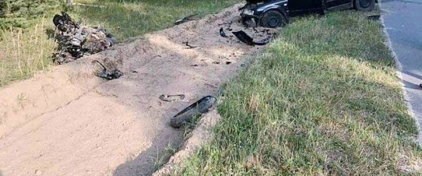 В Мозырском районе мотоциклист врезался в легковушку и погиб