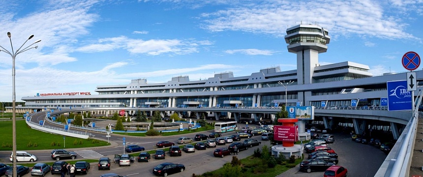 Мозырский подросток в шутку заминировал аэропорт «Минск» и потребовал миллион долларов и вертолет.