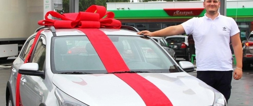 Мозырянин выиграл автомобиль в рекламной игре от Беларусбанка и Mastercard