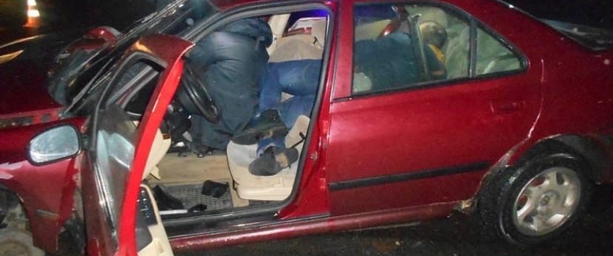 Мозырские таксисты пытались остановить пьяного водителя, но тот уехал и попал в ДТП