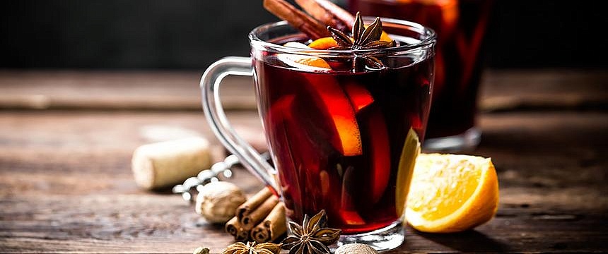 Согревающий чай: 10 лучших рецептов